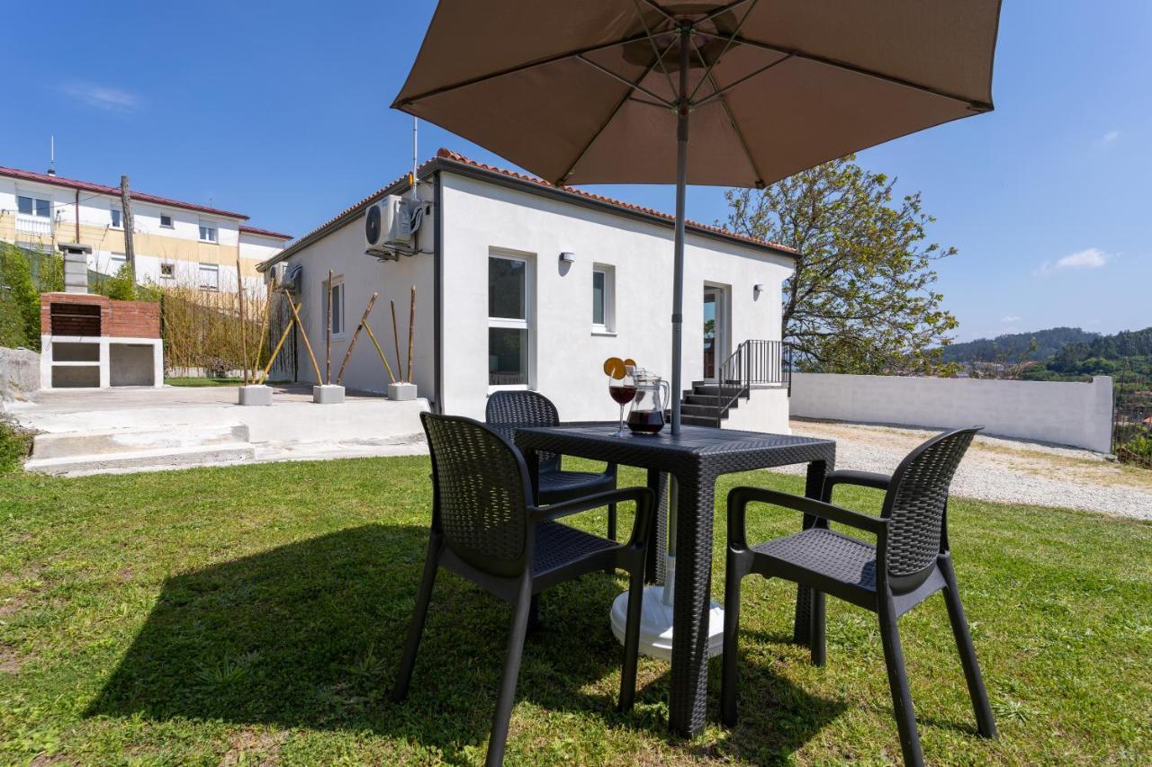 Solpor Galitrips - Apartamentos Corcubión Eksteriør billede